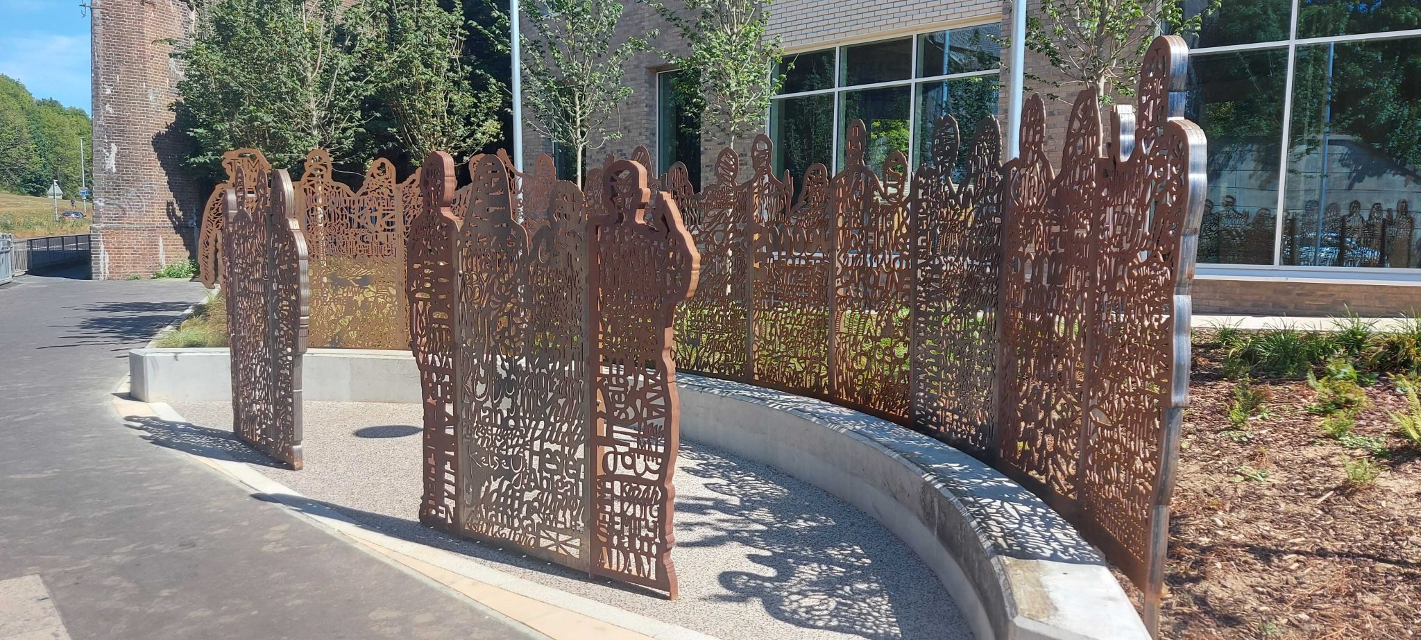 Unveiling of new Moulsecoomb sculpture