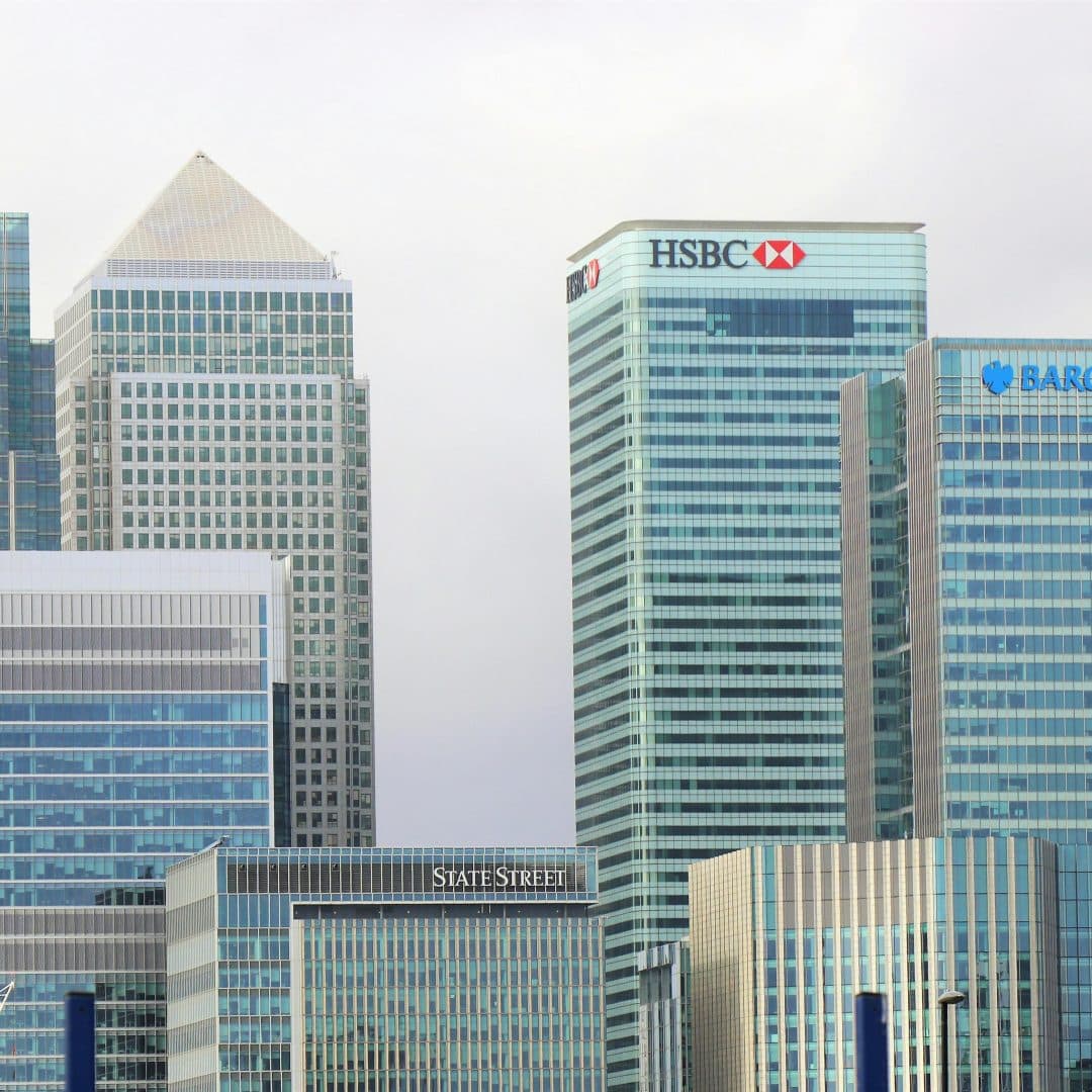 Barclays Unveils Sub-4% Mortgages as Rates Show Signs of Easing
