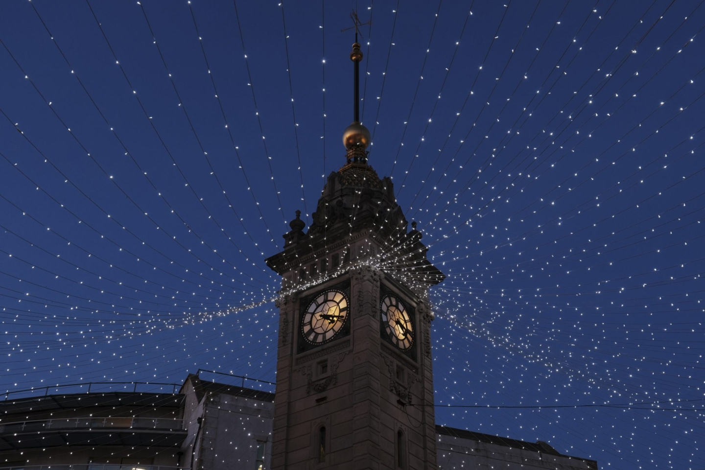 Christmas opening hours 2020